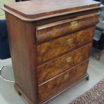 421 5467 CHEST OF DRAWERS